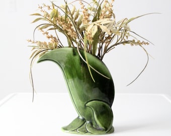 vintage green ceramic leaf vase