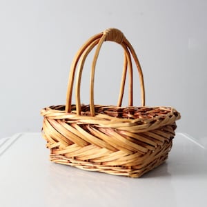 vintage wooden handle basket