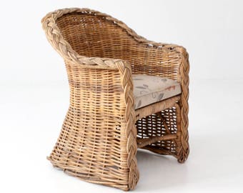 wicker barrel chair curvy vintage rattan barrel chair wicker club chair rattan etsy wicker barrel chair curvy vintage rattan barrel chair wicker club chair rattan etsy
