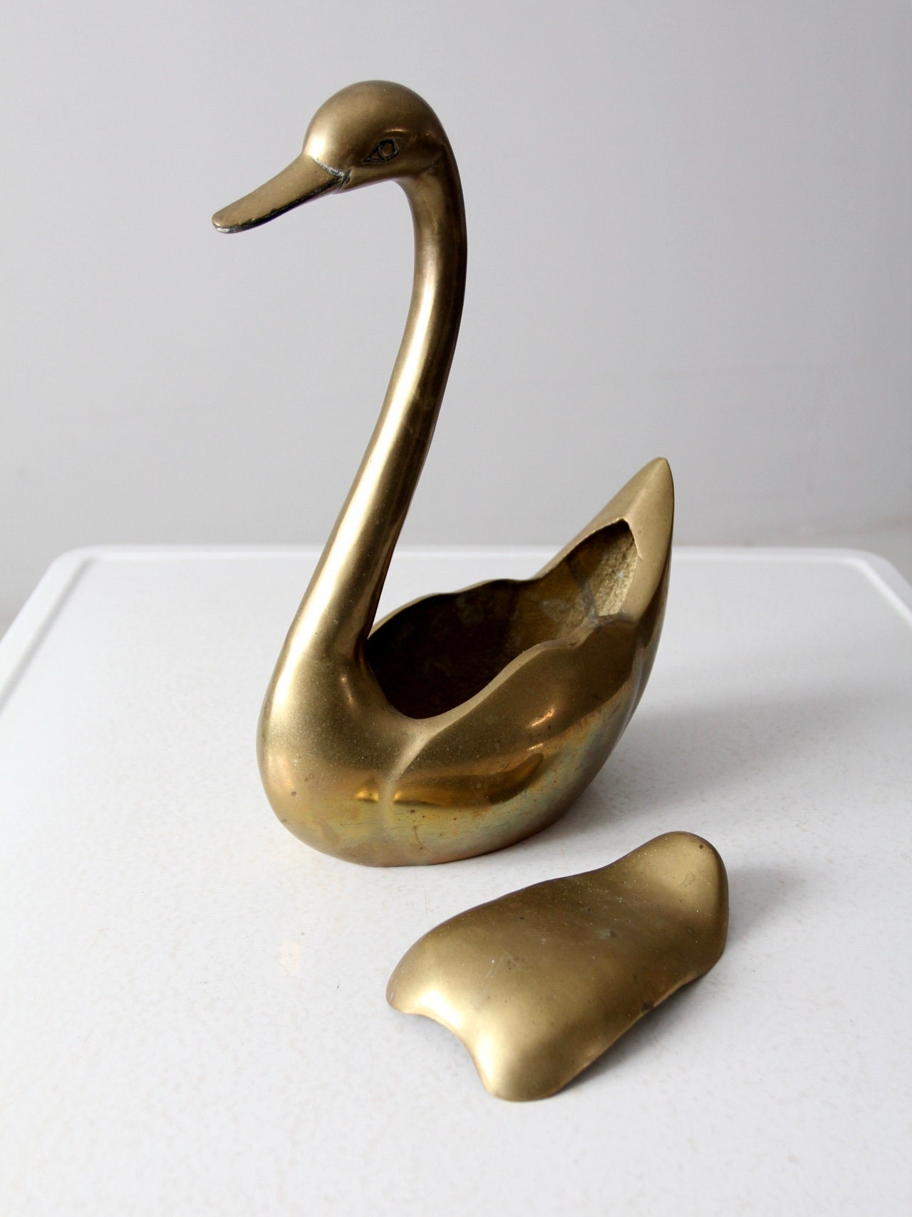 ヴィンテージの大きな真鍮製の白鳥の箱 - Etsy 日本