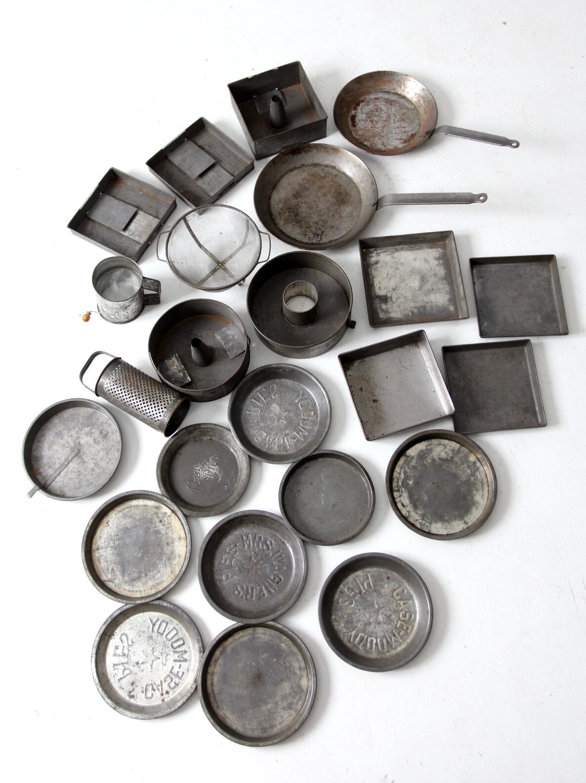 Vintage Kitchen Baking Pans Collection - Etsy