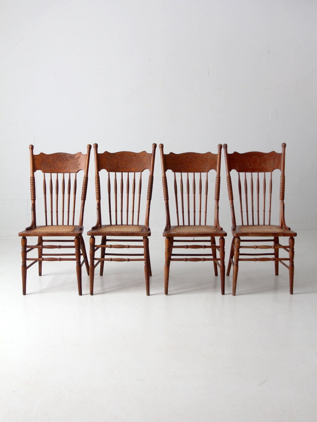 Antique Dragon Press Back Side Chairs Set of 4 - Etsy Canada