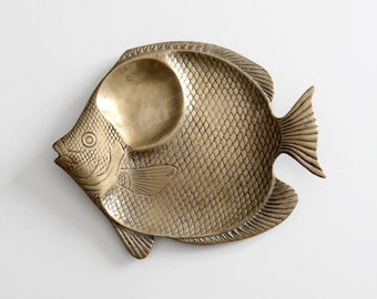plateau à poisson en laiton du milieu du siècle