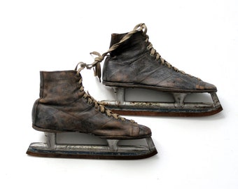 vintage A.G. Spaulding Silver Wing ice skates