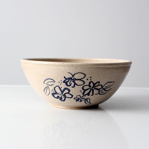 Alan Jones studio pottery bowl ca. 1991