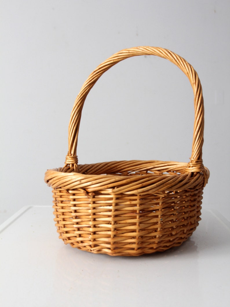 vintage wicker basket image 7