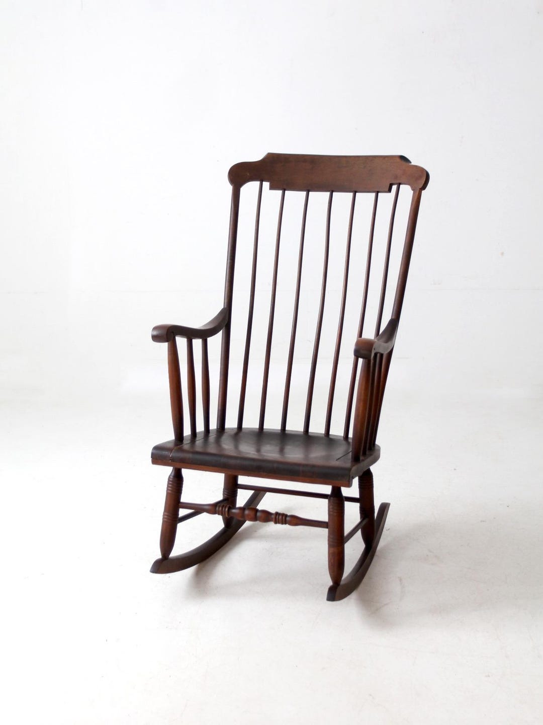 Winchester Lady Rocking Chair Antique American Windsor Rocking Chair - Etsy