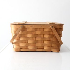 vintage Basketville picnic basket