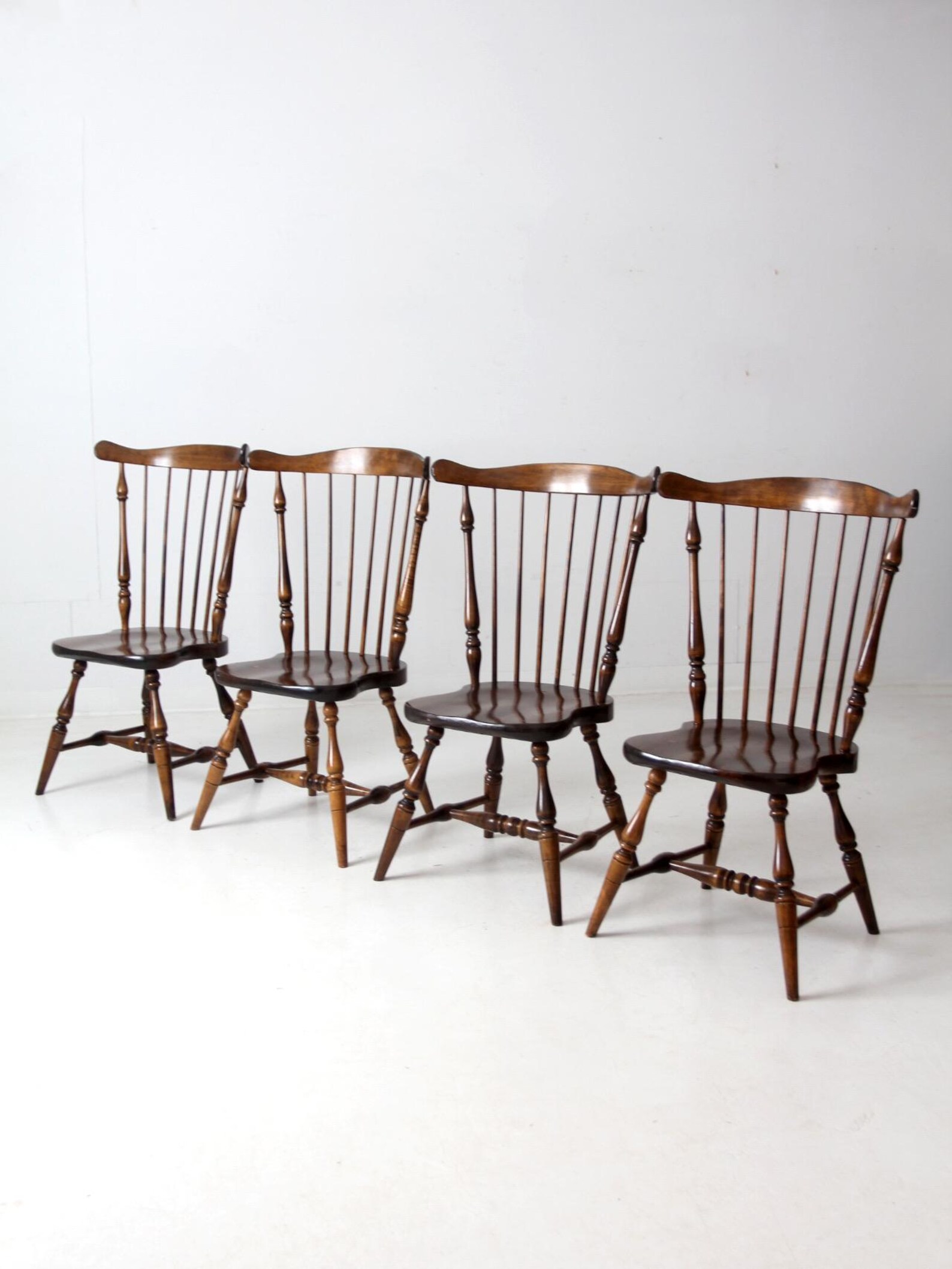 Vintage Windsor Dining Chairs Set of 4 - Etsy