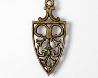 vintage brass trivet, kitchen decor