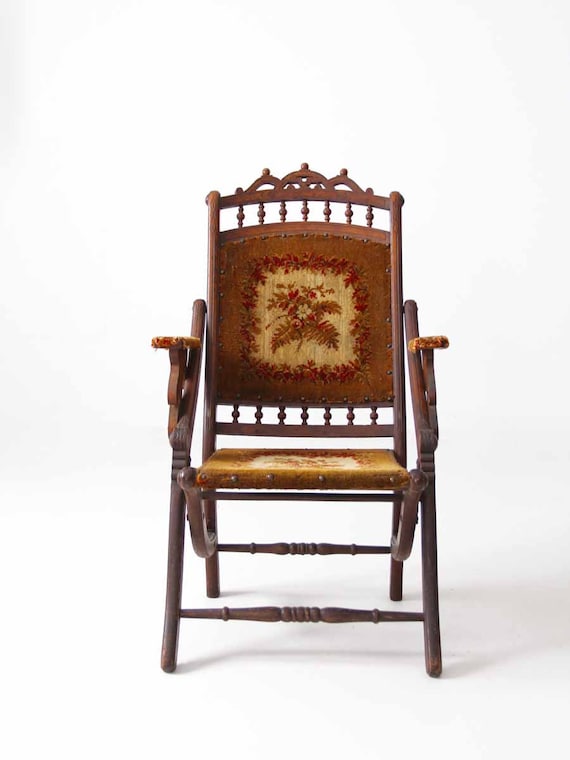 Victorian Tapestry Chair 1800s Folding, Why Are Victorian Chairs So Low