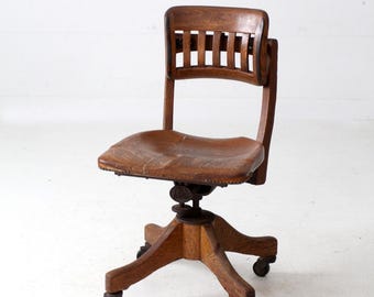 Gunlocke swivel desk chair, circa 1930s