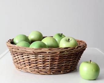 vintage wicker basket bowl