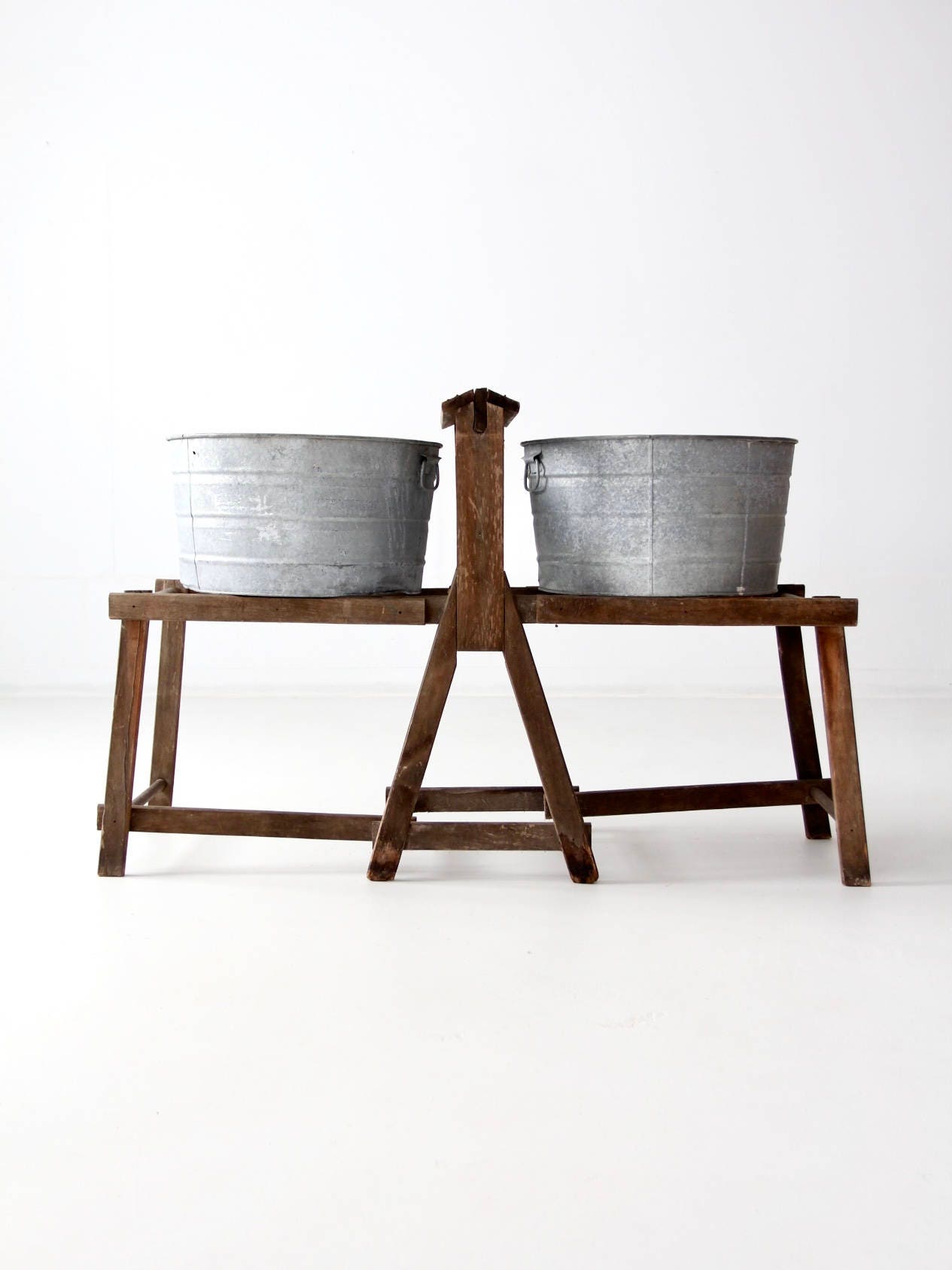 Antique wash tub stand primitive laundry stand Etsy