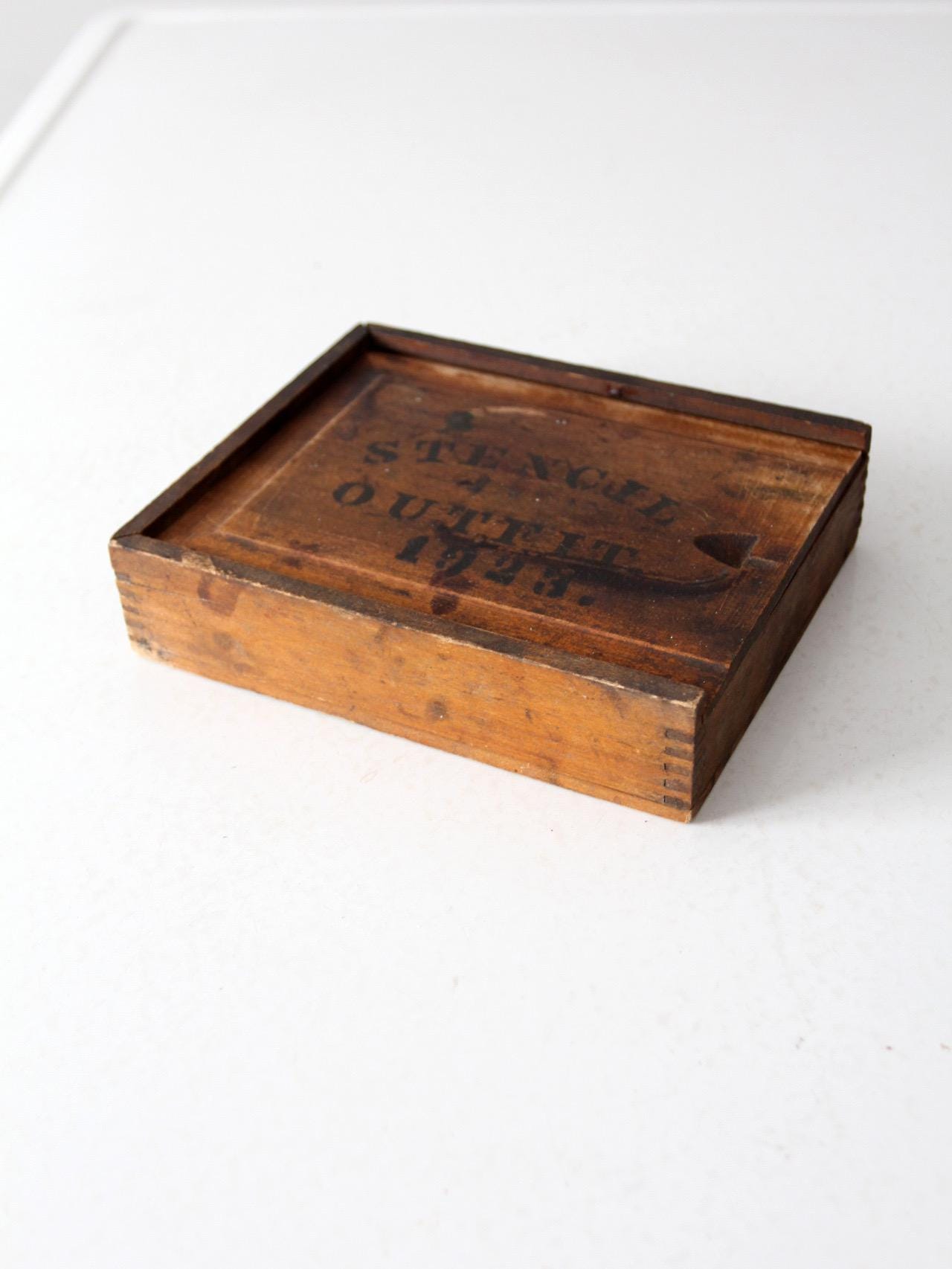 1920s Brass Stencil Set With Wood Box - Etsy Israel