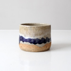 cachepot de cerâmica vintage de estúdio