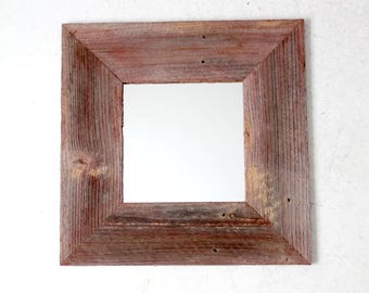 Vintage Wandspiegel aus Scheunenholz