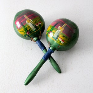 vintage Mexican maracas, souvenir decor image 3