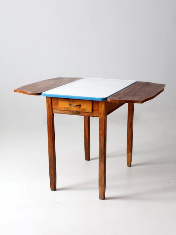Enamel top deals table with leaves