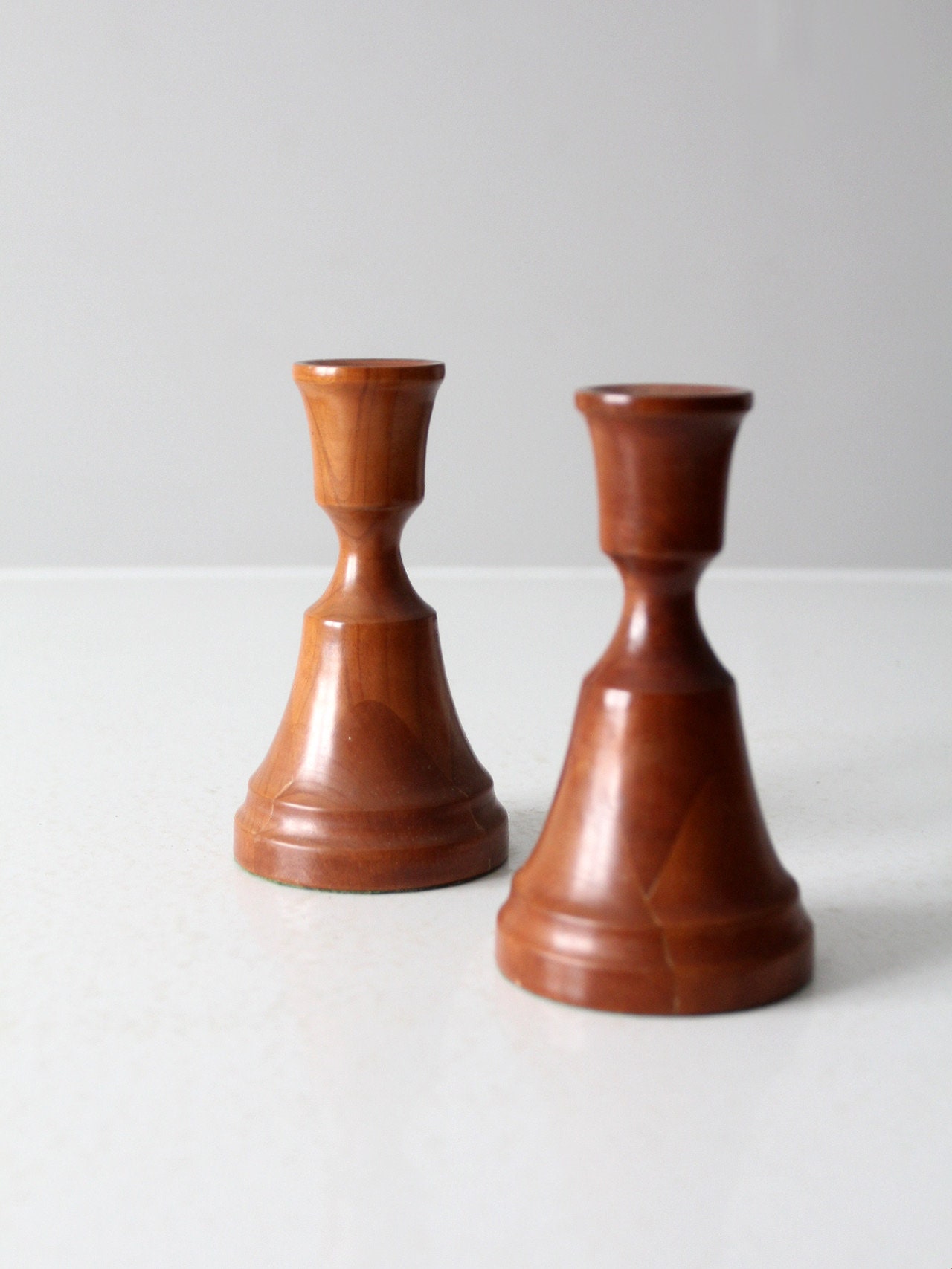 ヴィンテージの木製キャンドルホルダーペア - Etsy 日本