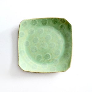 plato de cerámica de estudio vintage
