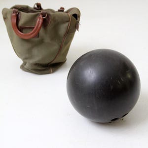 mid-century Ebonite 16 lb bowling ball with bag