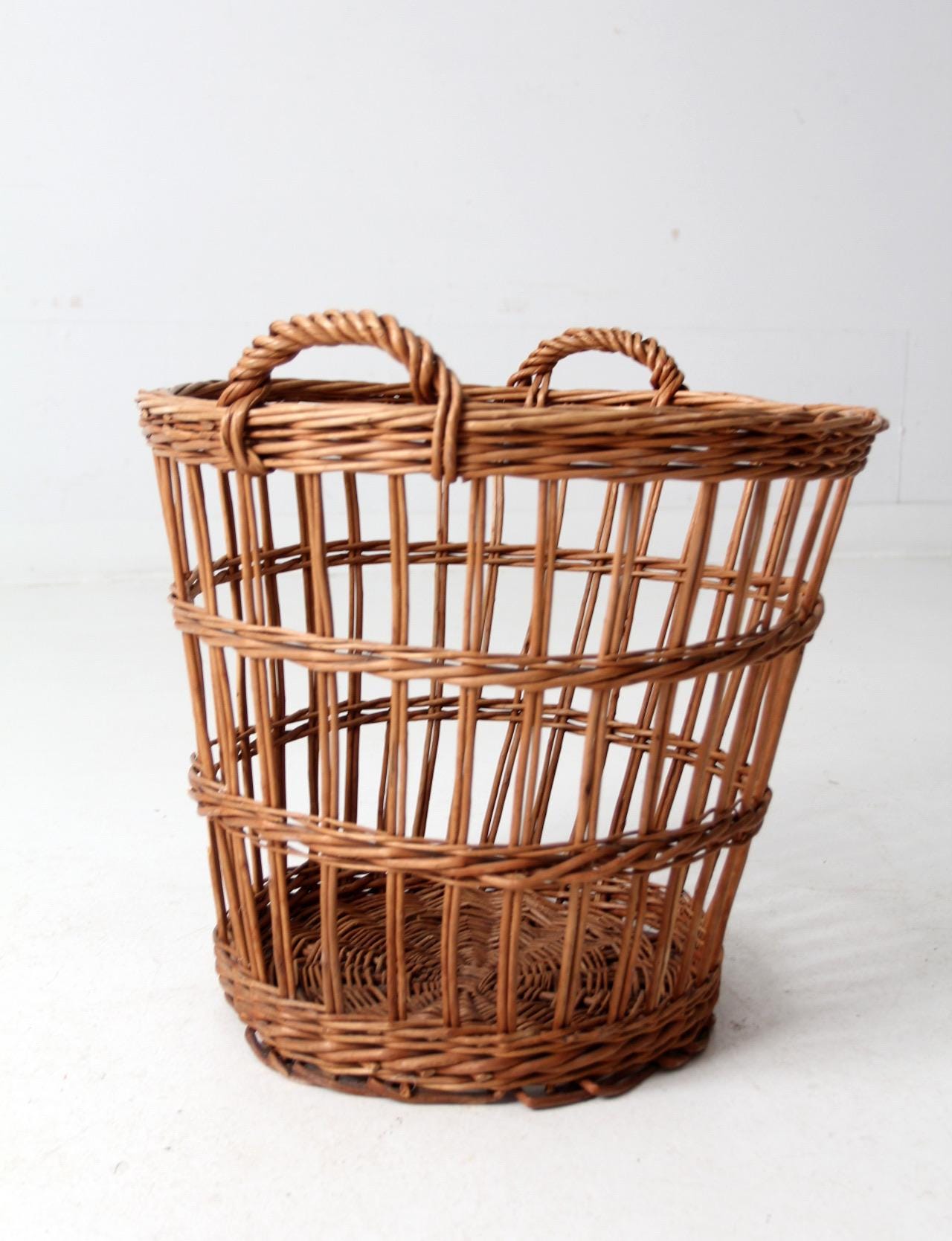 ヴィンテージ　藤かご ヴィンテージの籐かご - Etsy 日本