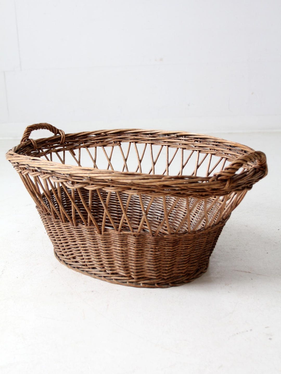 洋書 Antique Baskets and Basketry: A Collecto il_fullxfull.4652674795_svmu.jpg
