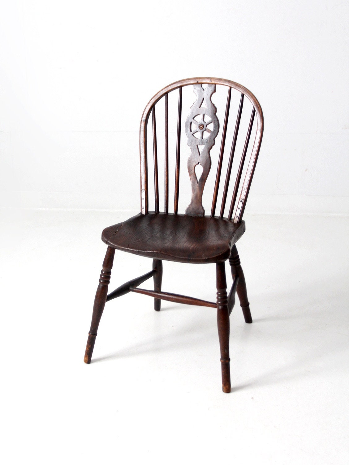 Costway 2-Piece Set: Vintage Wooden Spindleback Windsor Side