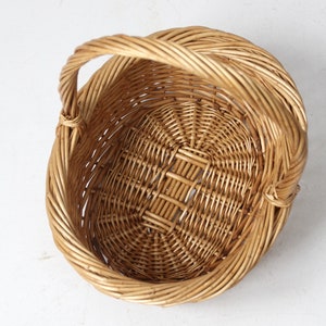 vintage wicker basket image 8