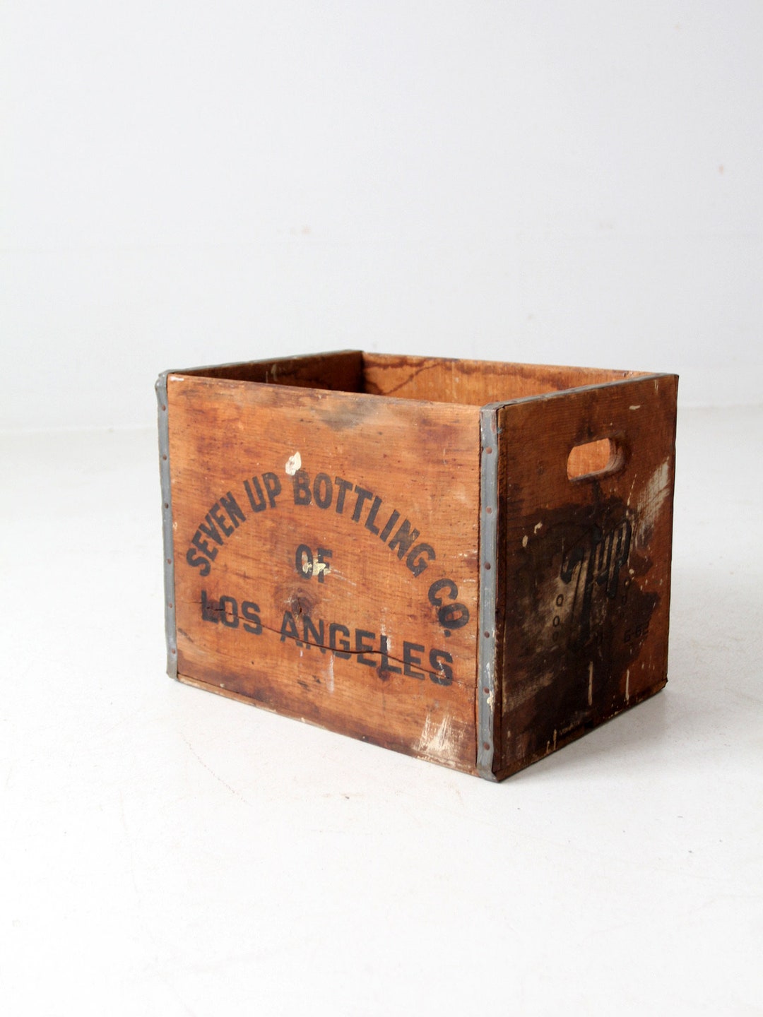 vintage USA7up wood crate 木箱 il_1080xN.6106929752_6cdh.jpg