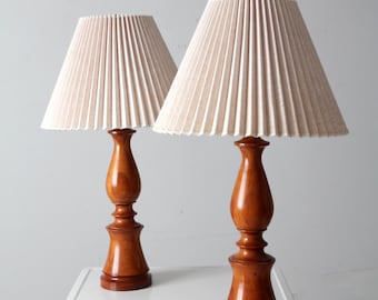 coppia di lampade da tavolo vintage in legno tornito