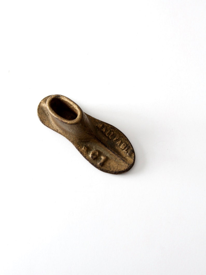 1800s cast iron Malleable shoe form, antique cobbler's shoe last image 2