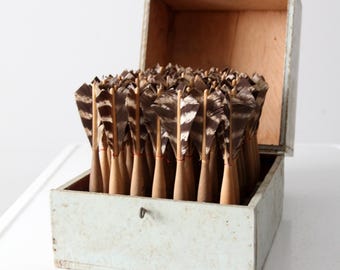 Vintage Accudart Set of 3 Darts With Original Wood Carrying Case