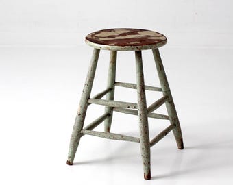 taburete rústico pintado de estilo vintage