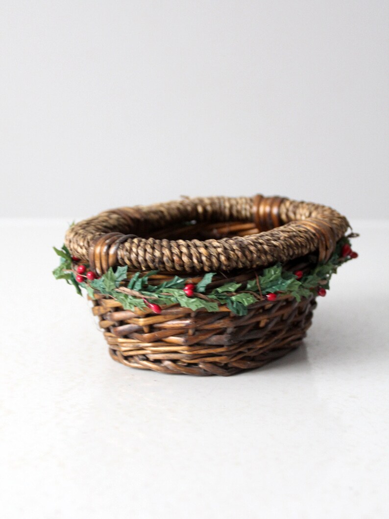 vintage wicker Christmas basket image 4