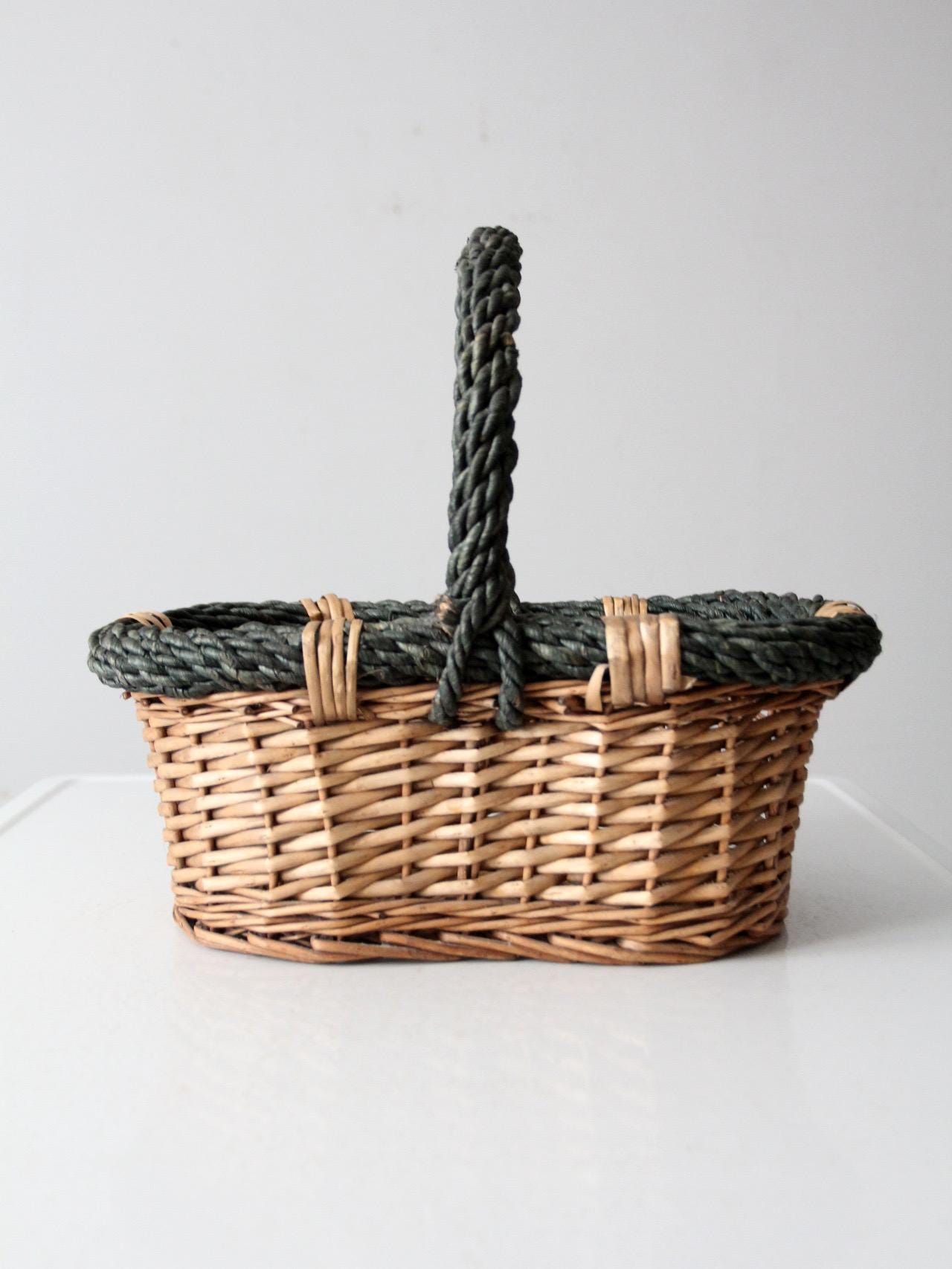 ヴィンテージの籐かご - Etsy 日本