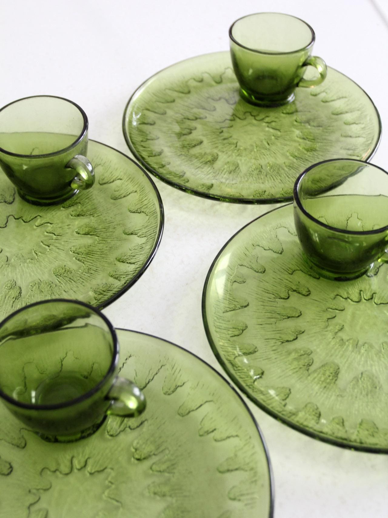 Vintage 70s Indiana Glass Sunburst Snack Set - Etsy