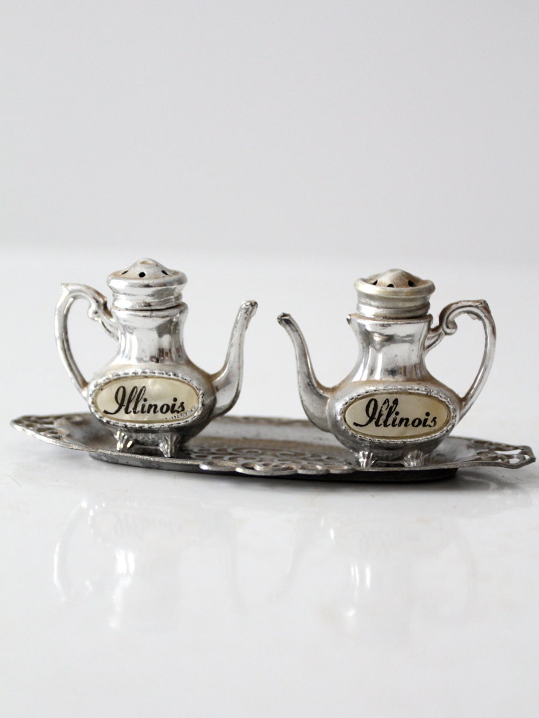 Vintage Teapot Salt and Pepper Shaker Set, Illinois Souvenir Shakers Etsy