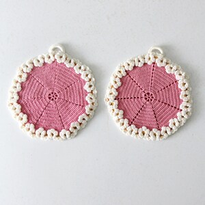 vintage crotchet pot holder pair