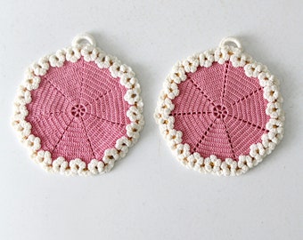 vintage crotchet pot holder pair