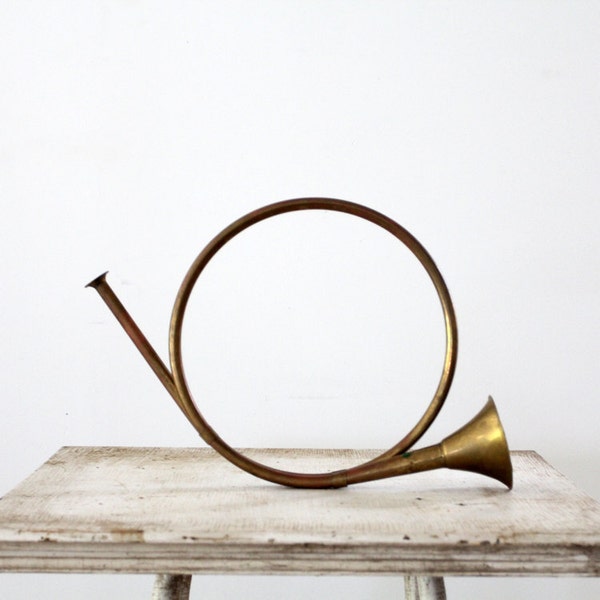 Vintage Hunting Horn // Brass Horn Instrument