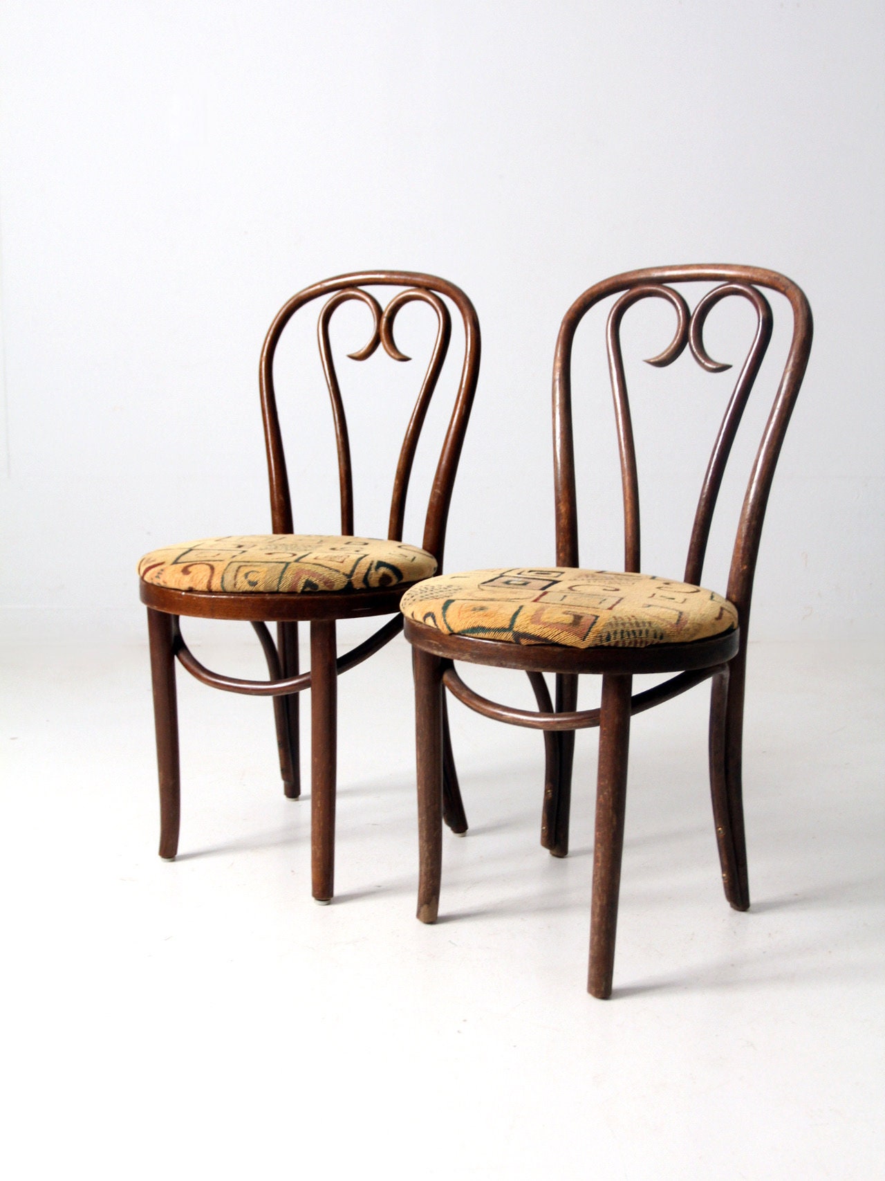 Commercial bentwood chairs hot sale