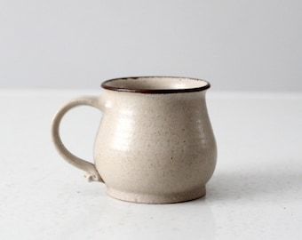 Vintage handgemachte Studio-Keramik-Tasse