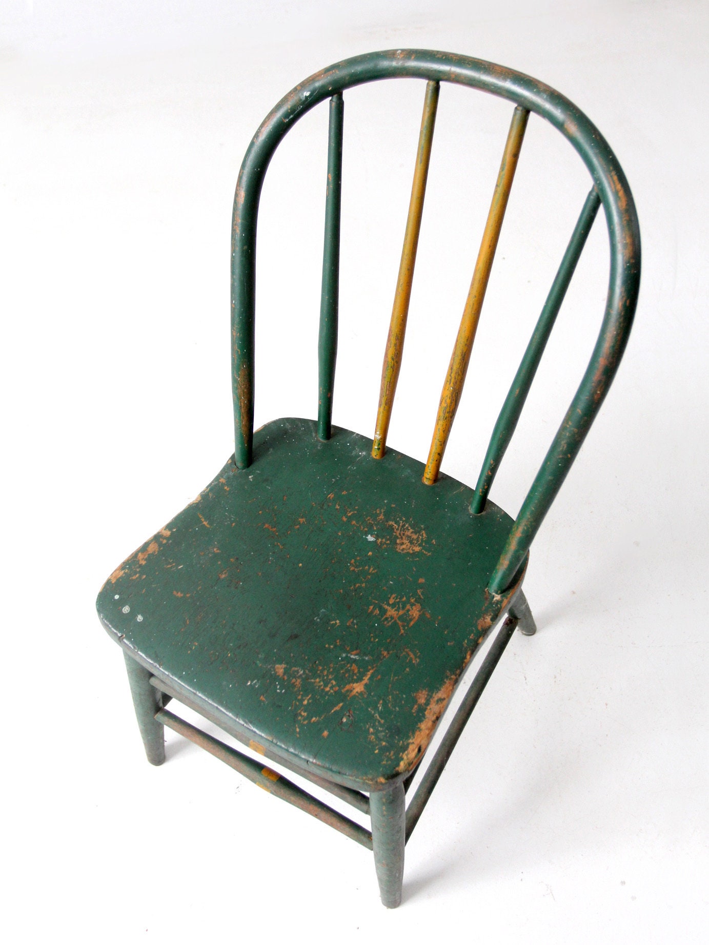 Green spindle chair deals