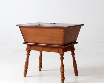 1950s Heywood-Wakefield dough box side table