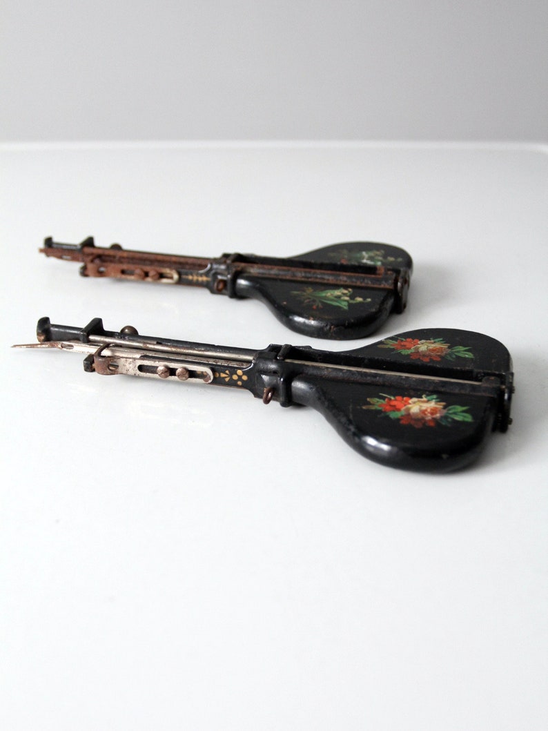 antique Jewel hand stitcher pair image 6