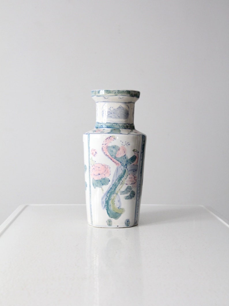 antique Chinese porcelain vase image 1