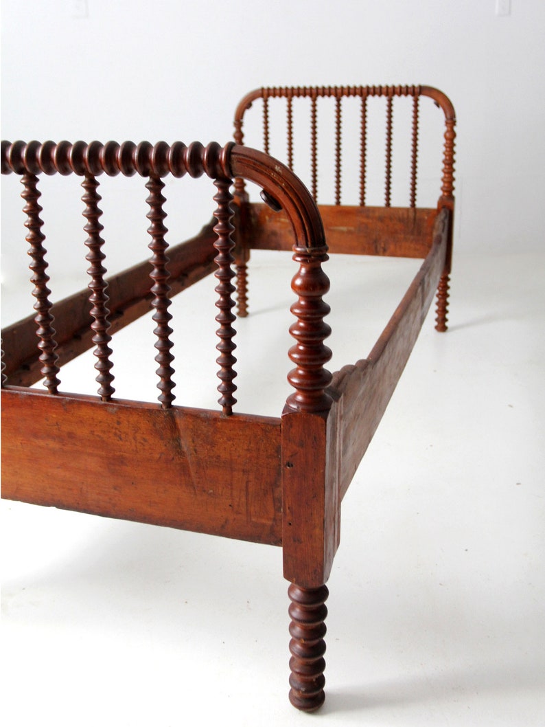 Antique Spool Bed - Etsy