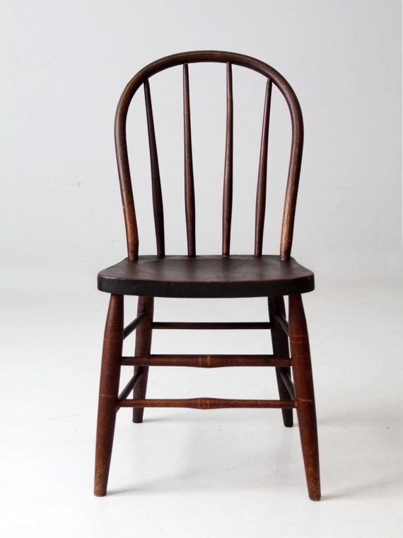 家具 Vintage Windsor chair Antique Spindle Back Chair With Painted Stripe Accent - Etsy
